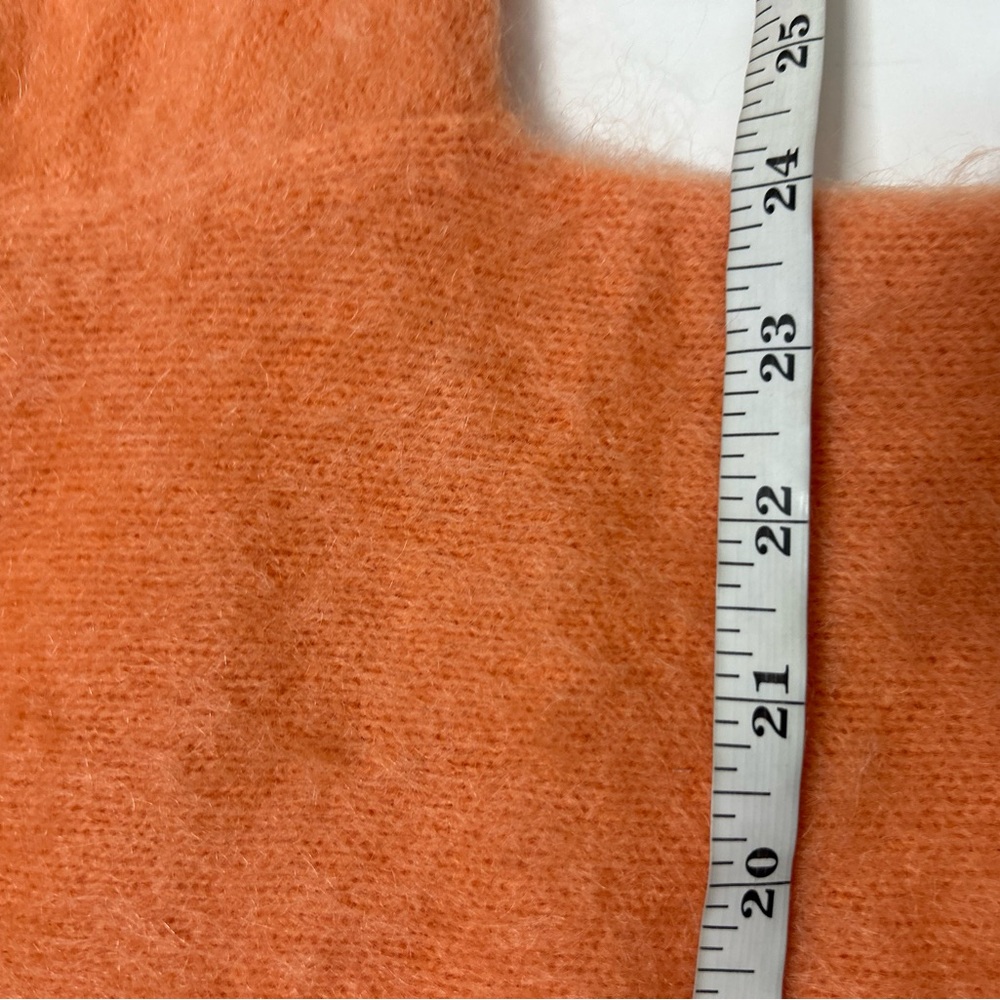 NWT (size small) H&M OVERSIZED MOHAIR-BLEND SWEATER - Picture 11 of 11